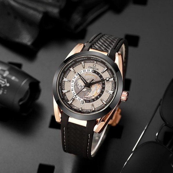 Omega Seamaster Aqua Terra World Map Automatic with ( OG KIT )